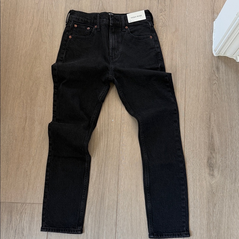 Abercrombie & Fitch Men's Dark Jeans